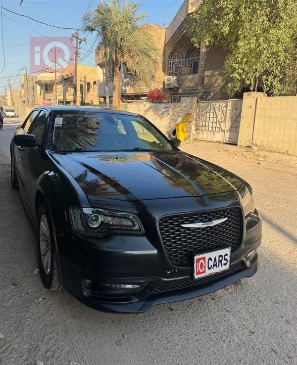 كرايسلر 300 2017 للبيع في العراق -  بغداد